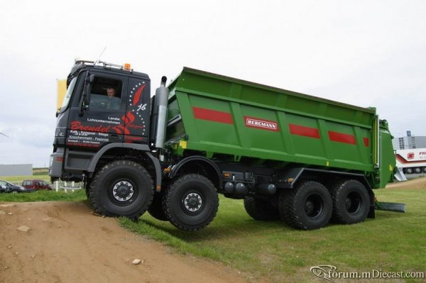 Actros 4146 8x8 Bergmann 2.jpg
