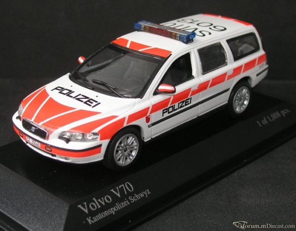 VOLVO V70 "Kantons polizei Schwyz"