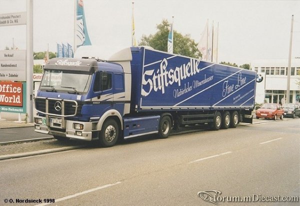 1953SK-Def-Getraenkekoffersz-Stiftsquelle.jpg