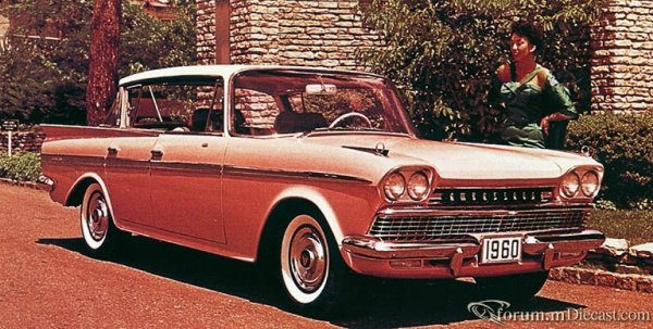 1960_AMC_Ambassador_Custom_4dr_Hardtop.jpg