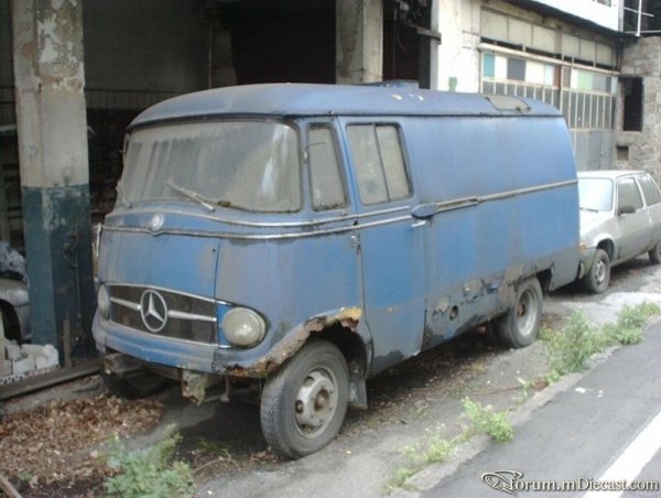 MB L 319 Kasten 002.jpg