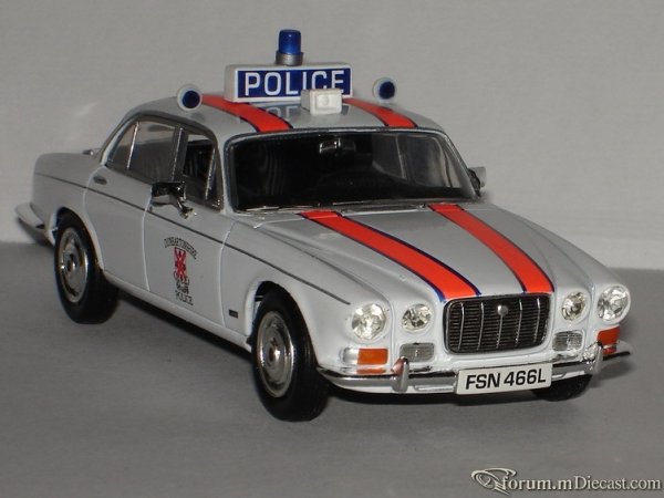 Jaguar XJ Serie 1 Dunbartonshire Constabulary Vanguards