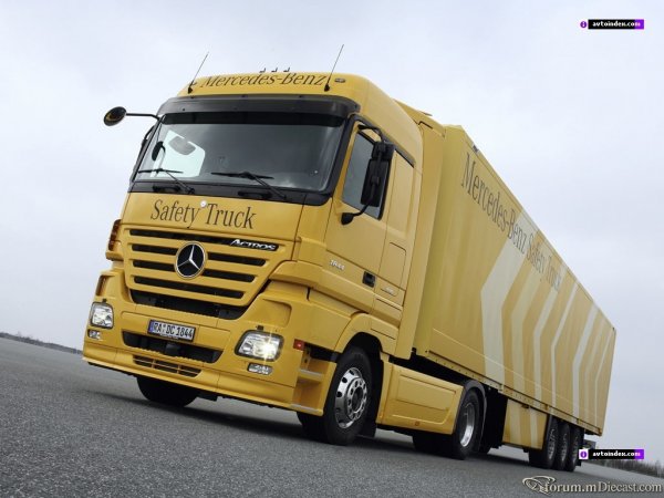 mercedes_actros_wallpaper_2.jpg