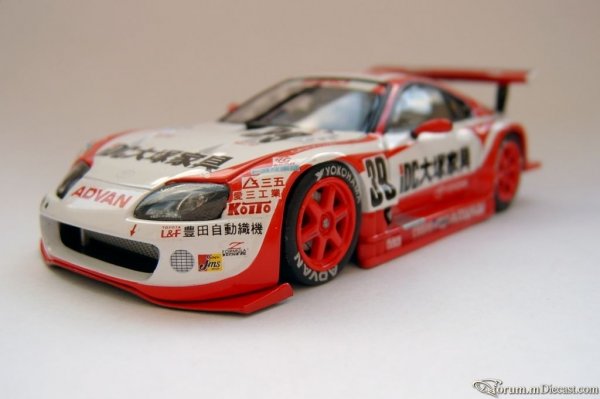 Toyota Supra SARD SC 2002 Ebbro