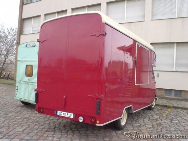 MB-L-rot-Werblow-140406-01.jpg