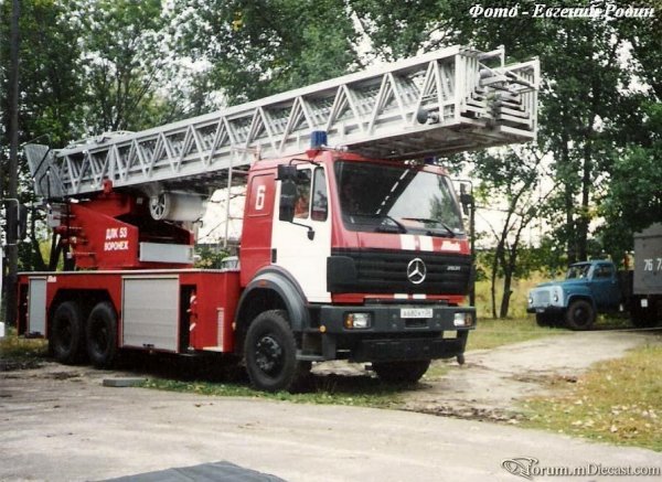 АЛ-53(MB Metz DLK-53) Воронеж ПЧ№6.jpg