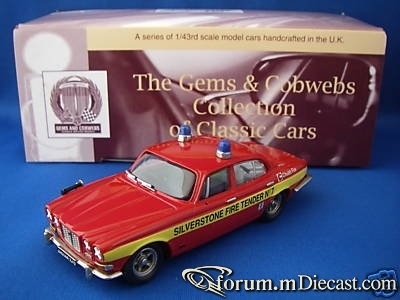 Jaguar XJ Serie 1 Silverstone Fire Tender Germs and Cobwebs