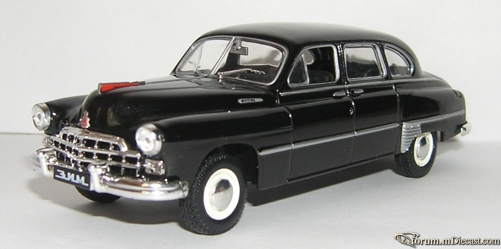 ZIM-GAZ-12 DeAgostini
