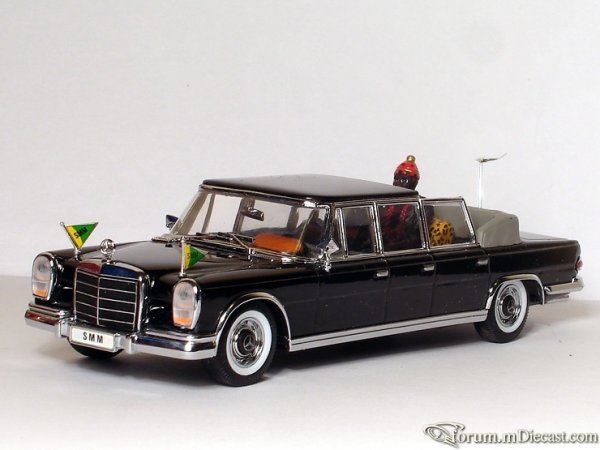 Mercedes-Benz W100 600 Pullman 6-door African King Vitesse