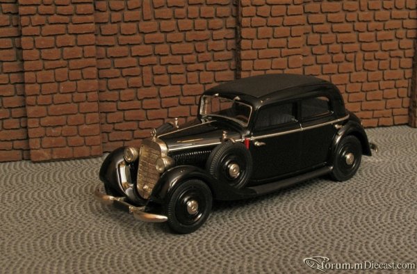 Mercedes-Benz W143 Typ 230 Limousine 4 Turen 1937-1940 Maste
