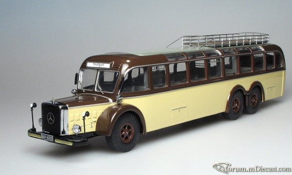 Mercedes-Benz O10000 Premium Cls