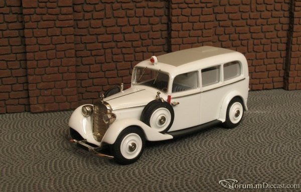 Mercedes-Benz W143 Typ 230 Sanitarwagen 1937-40 Master43