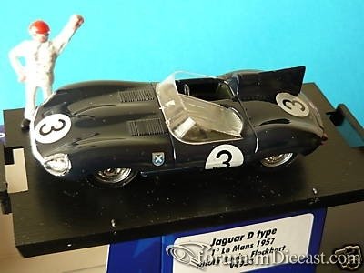 Jaguar D Type Le Mans 1957 Promo Brumm.JPG