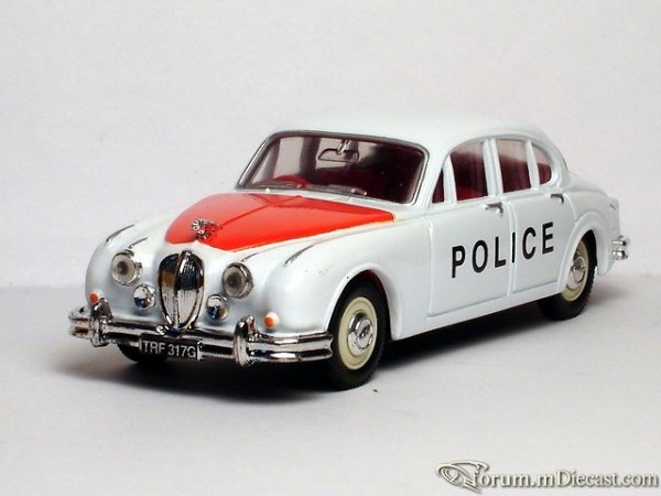 Jaguar MK II Staffordshire Police Car Corgi