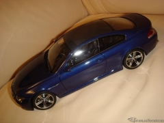 Kyosho 1:18 BMW M6