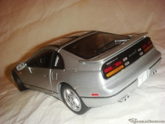 Kyosho 1:18 Nissan 300ZX