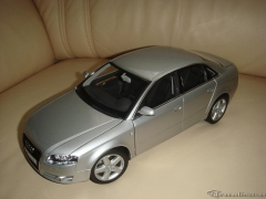 Minichamps 1:18 Audi A4