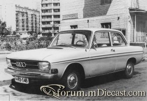 Audi 60 1.jpg
