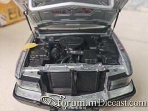 Cadillac Fleetwood Brougham 5.jpg