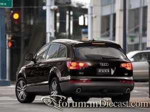 769559677_2006AudiQ74.2Quattro(US)007.thumb.jpg.97d02c045d5e662060b0efe63b21a531.jpg