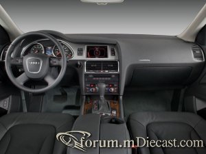 978269018_2006AudiQ74.2Quattro(US)002.thumb.jpg.10fe3e503a5ddd60bfcd4e895772c523.jpg