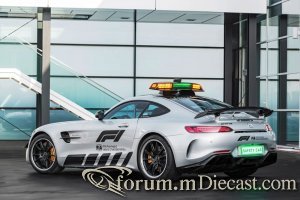 PremiumXCollectibles-Mercedes-AMG-GTR-Safety-Car-2018-4.jpg