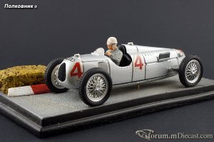 1377380113_41-1936AutoUnionTypC4MonzaGPB.Rosemeyer(BrummAutoStoryCollection).thumb.jpg.90e883e6251df99d4e2969630e9ca4bb.jpg