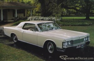 1968 Lincoln Coupe 1.jpg