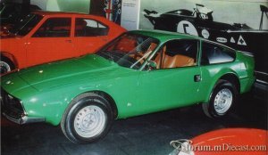 Alfa Romeo Giulia 1300 Junior Z 1.jpg