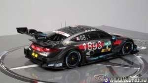 Spark-Mercedes-AMG-C63-6-Wickens-DTM-2017-2.jpg