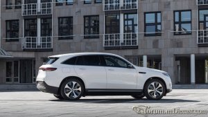 Spark-Mercedes-EQC-400-4-matic-2019-4.jpg