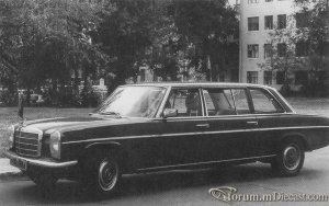 Мерседес-Бенц 250Д.jpg
