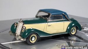 Walldorf-Miniaturen-Mercedes-Typ170S-Cabriolet-A-1949-Closed-1.jpg