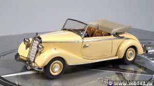 Walldorf-Miniaturen-Mercedes-Typ170S-Cabriolet-A-1949-Open-1.jpg