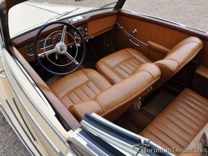 Walldorf-Miniaturen-Mercedes-Typ170S-Cabriolet-A-1949-Open-6.jpg