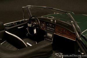 DSC_4079@0_5x.thumb.jpg.12d12e77177190789e76c798cb40e49a.jpg