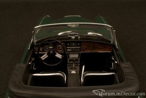 DSC_4089@0_5x.thumb.jpg.3b8e77842980ad07146a66fd1ff7c260.jpg