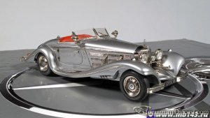 EMC-Models-Mercedes-Typ540K-w29-Special-Roadster-1937-Bernie-Ecclestone_1.jpg