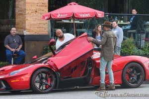 928054525_LH_laferrari(1).thumb.jpg.18681ec400f5603c0506c56065ea37de.jpg