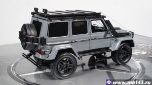 Minichamps-BRABUS-550-Adventure-4x4-2017_2.jpg