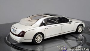 Spark-Maybach-62-Landaulet-2008-2.jpg