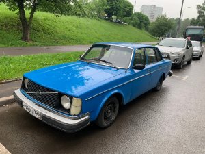 422290557_Volvo244GL1977.....thumb.jpg.657bbd1da5a693ca138ce3c3a0493da7.jpg