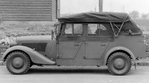 ALTAYA-Mercedes-Typ170VK-Kfz.1-DAK-Lybia-1941_3.jpg
