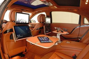 Minichamps-BRABUS-MAYBACH-900AUF-S600-2016_8.jpg