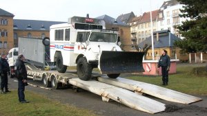 REFLEX-Mercedes-Unimog-406-Police-Maintien-Lordre-2008_6.jpg