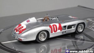 Spark-Mercedes-300SLR-w196s-104-Moss-Winner-Targa-Florio-1955-2.jpg