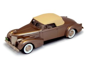 1940CadillacSer40-90ConvCoupe-04s.thumb.jpg.087b8cca81be7f2df1988ff0928dc688.jpg