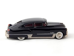 1948CadillacSer62ClubCoupe-05s.thumb.jpg.d8d086fe8c744aa146e26703092d75c6.jpg