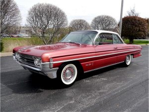 769423349_Oldsmobile981961.thumb.jpg.d9355ad7e092a37c8cff0943966fce58.jpg