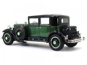 1928-Cadillac-Series-341A-Town-Sedan-green-1-18-Esval-models-scale-car-scale-model-car-3_2048x2048.jpg